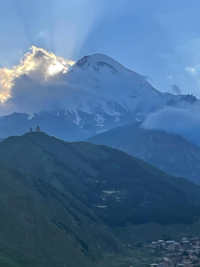 Ska Cottage Kazbegi Exteriör bild